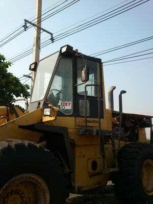 KOMUTSU WHEEL LOADER WA 320