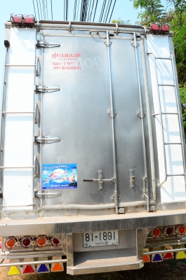 ขาย12ล้อโปรเฟียห้องเย็น