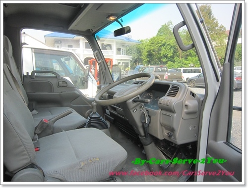 ขาย รถบรรทุก 6 ล้อ Isuzu NPR ELF นำเข้าจากญี่ปุ่น สภาพสวยมาก