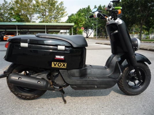 YAMAHA VOX สีดำ