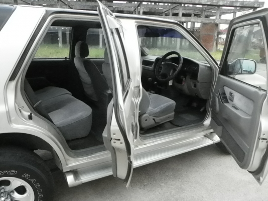 ลดราคาขายถูก VEGA 2.8 Turbo Auto 4WD สภาพสวย วิ่งน้อย ขายราคา 329,000.-(ดูรถเชียงใหม่เท่าน้น)