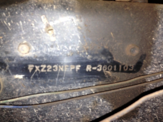 ISUZU ROCKY FXZ 240 HP 6SD1 ปี 39 ร็อกนางฟ้าแท้ สิบล้อดั๊มพ์ 2 เพลา กระบะดั๊มพ์เหล็ก 12 ตันของอู่สหกิจสภาพอย่างสวยมีบาร์อ้อยติดมาให้ครบพร้อม เครื่องแห้งแรงดี หัวเก๋งบางเดิมภายในเก๋งสวยครบ แอร์เย็น พวงมาลัยเพาเวอร์ เบรคทริ๊ปฟี้ ช่วงล่างคัชซีสวย มีระบบลากพ่