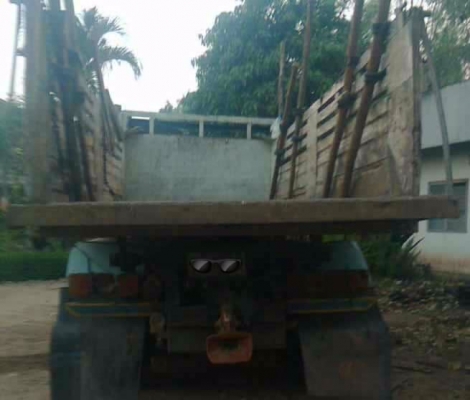 ISUZU ROCKY FXZ 240 HP 6SD1 ปี 39 ร็อกนางฟ้าแท้ สิบล้อดั๊มพ์ 2 เพลา กระบะดั๊มพ์เหล็ก 12 ตันของอู่สหกิจสภาพอย่างสวยมีบาร์อ้อยติดมาให้ครบพร้อม เครื่องแห้งแรงดี หัวเก๋งบางเดิมภายในเก๋งสวยครบ แอร์เย็น พวงมาลัยเพาเวอร์ เบรคทริ๊ปฟี้ ช่วงล่างคัชซีสวย มีระบบลากพ่