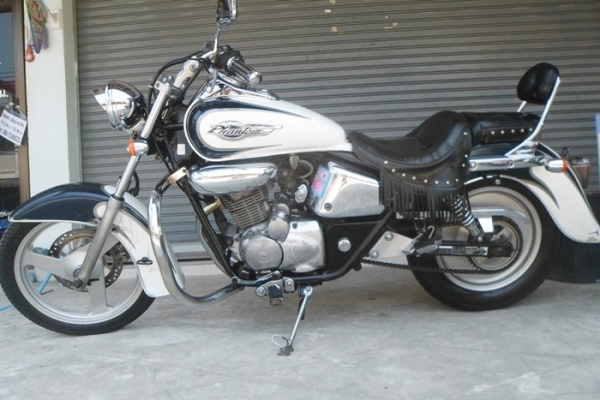 ขายPHANTOM TA200ปี45 เครื่องเดิมเดิมสไตร์โดนโดน รถมีทะเบียน ภาษีไม่ขาด