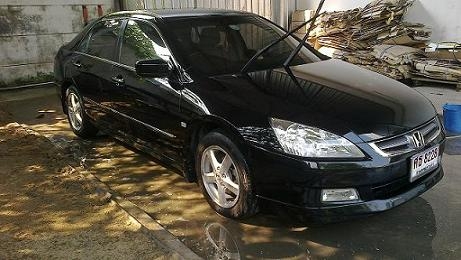 ขายด่วนรถบ้านรถบ้านสภาพเดิม HONDA ACCORD ปี 2005 ในราคาเบาๆ