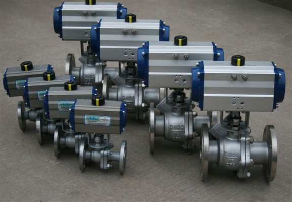 Three way ball valve