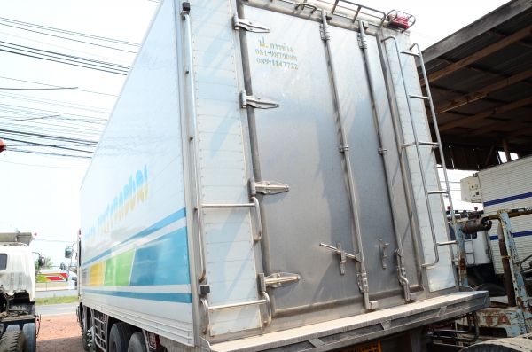 ขาย12ล้อห้องเย็น ขาย12ล้อห้องเย็น