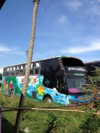 ขายรถบัสพัดลม  12เมตร ติดต่อ0909612909