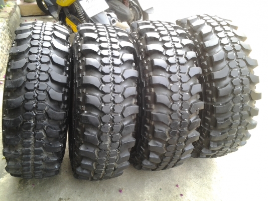 ขายยางตะขาบ 32 นิ้วพร้อมแมคหยดน้ำ ขอบ15" ยางเหลือเยอะไม่ค่อยได้ใช้ เส้นแดงยังอยู่เลย ขาย 18,500 บาท ขายยางตะขาบ 32 นิ้วพร้อมแมคหยดน้ำ ขอบ15" ยางเหลือเยอะไม่ค่อยได้ใช้ เส้นแดงยังอยู่เลย ขาย 18,500 บาท