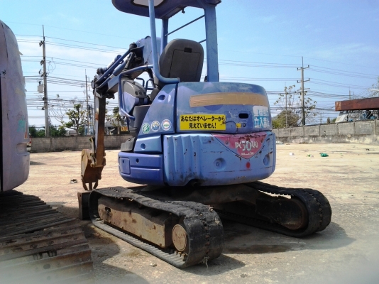 ขายด่วน..รถขุด KOMATSU PC30 UU-2  รถสวย เก่าญี่ปุ่น รถสวย ทำเงิน มีใบอินวอยล์ จัดไฟแน๊นซ์ สบาย ๆ.