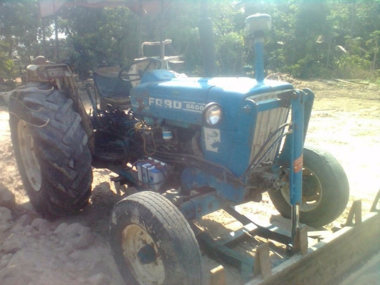 FORD 77 - 1 เพลา เครื่อง T3 สภาพดีพร้อมใช้งาน อุปกรณ์มีให้ครบ มีใบมีดดันหน้า ผานพรวนดิน 7 เครื่องแห้งดีไม่เยิ้มกำลังแรงดี ขับขี่ควบคุมง่ายคล่องตัวดี ไม่มีปัญหาเรื่องรั่วซึ่ม ช่วงล่างยางสภาพดีหน้าหลังประมาณ 60\% พร้อมใช้งานได้เลย เอกสารสัญญาซื้อขาย ราคาต่อร FORD 77 - 1 เพลา เครื่อง T3 สภาพดีพร้อมใช้งาน อุปกรณ์มีให้ครบ มีใบมีดดันหน้า ผานพรวนดิน 7 เครื่องแห้งดีไม่เยิ้มกำลังแรงดี ขับขี่ควบคุมง่ายคล่องตัวดี ไม่มีปัญหาเรื่องรั่วซึ่ม ช่วงล่างยางสภาพดีหน้าหลังประมาณ 60\% พร้อมใช้งานได้เลย เอกสารสัญญาซื้อขาย ราคาต่อร