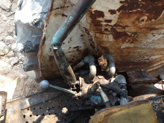 FORD 77 - 1 เพลา เครื่อง T3 สภาพดีพร้อมใช้งาน อุปกรณ์มีให้ครบ มีใบมีดดันหน้า ผานพรวนดิน 7 เครื่องแห้งดีไม่เยิ้มกำลังแรงดี ขับขี่ควบคุมง่ายคล่องตัวดี ไม่มีปัญหาเรื่องรั่วซึ่ม ช่วงล่างยางสภาพดีหน้าหลังประมาณ 60\% พร้อมใช้งานได้เลย เอกสารสัญญาซื้อขาย ราคาต่อร FORD 77 - 1 เพลา เครื่อง T3 สภาพดีพร้อมใช้งาน อุปกรณ์มีให้ครบ มีใบมีดดันหน้า ผานพรวนดิน 7 เครื่องแห้งดีไม่เยิ้มกำลังแรงดี ขับขี่ควบคุมง่ายคล่องตัวดี ไม่มีปัญหาเรื่องรั่วซึ่ม ช่วงล่างยางสภาพดีหน้าหลังประมาณ 60\% พร้อมใช้งานได้เลย เอกสารสัญญาซื้อขาย ราคาต่อร