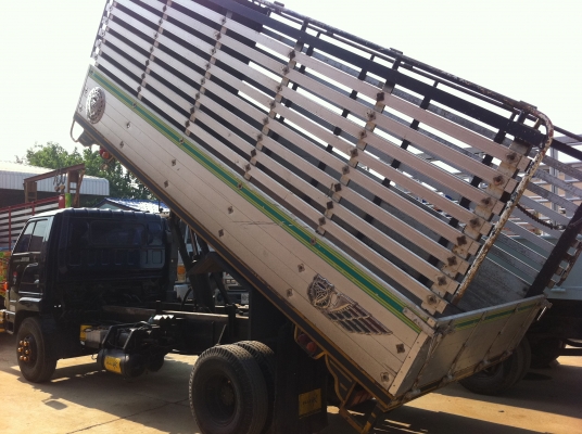 ขายรถบรรทุก 6 ล้อ (กระบะดั้มอลูมิเนียม) รถห้าง ISUZU NPR TURBO หัวนอก เลขตัวรถ JAANPR59PL-7101547 เลขเครื่อง 4BE1-9242288 ทะเบียนพร้อมโอน รถห้างแท้ เปลี่ยนหัวนอก สภาพพร้อมใช้ ช่วงล่าง F พร้อมใช้มากๆ ขายรถบรรทุก 6 ล้อ (กระบะดั้มอลูมิเนียม) รถห้าง ISUZU NPR TURBO หัวนอก เลขตัวรถ JAANPR59PL-7101547 เลขเครื่อง 4BE1-9242288 ทะเบียนพร้อมโอน รถห้างแท้ เปลี่ยนหัวนอก สภาพพร้อมใช้ ช่วงล่าง F พร้อมใช้มากๆ