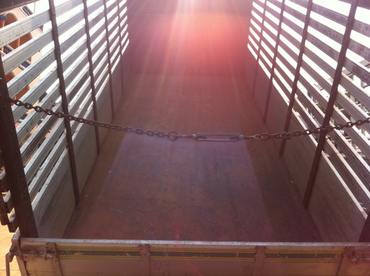 ขายรถบรรทุก 6 ล้อ (กระบะดั้มอลูมิเนียม) รถห้าง ISUZU NPR TURBO หัวนอก เลขตัวรถ JAANPR59PL-7101547 เลขเครื่อง 4BE1-9242288 ทะเบียนพร้อมโอน รถห้างแท้ เปลี่ยนหัวนอก สภาพพร้อมใช้ ช่วงล่าง F พร้อมใช้มากๆ ขายรถบรรทุก 6 ล้อ (กระบะดั้มอลูมิเนียม) รถห้าง ISUZU NPR TURBO หัวนอก เลขตัวรถ JAANPR59PL-7101547 เลขเครื่อง 4BE1-9242288 ทะเบียนพร้อมโอน รถห้างแท้ เปลี่ยนหัวนอก สภาพพร้อมใช้ ช่วงล่าง F พร้อมใช้มากๆ