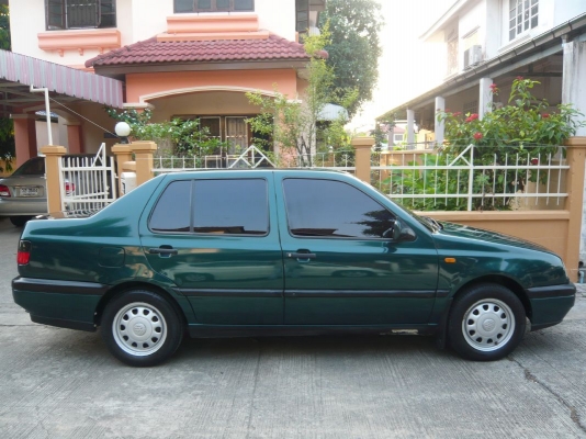 รถยุโรปสมรรถนะเยี่ยม เกียร์ออโต้ พร้อมLPGสุดประหยัด