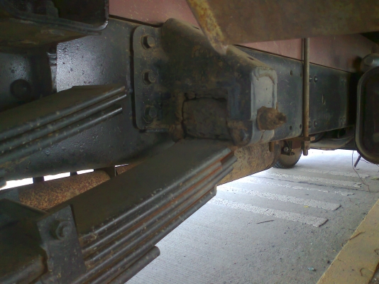 ขายรถ 6 ล้อ Mitsubishi รุ่น FE111E รถจอดในร่มไม่ผุ ทะเบียนเต็มพร้อมโอน