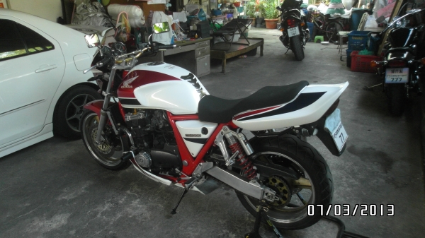 ขายCB1000ตัวlimitedเฟรมแดง(ทะเบียนเลขสวย77กรุงเทพ)สนใจโทรเลย0858742300ของแต่งตามรูปคับทำมาใหม่ทั้งคันสภาพพร้อมออกทริปทั่วไทย