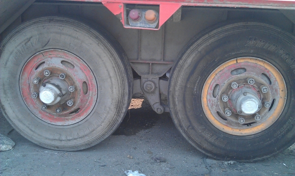 ขายหางพื้น2เพลาถูกๆ