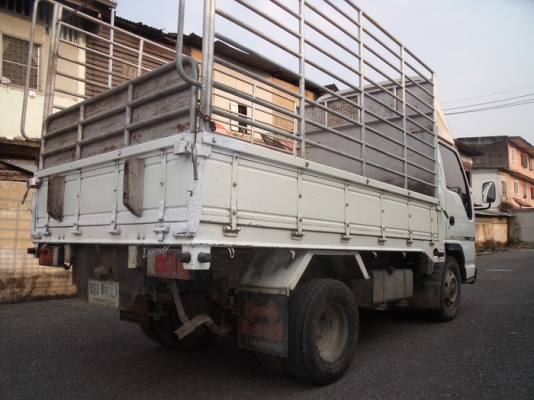 ขาย Isuzu NKR 4ล้อยาง6เส้น (6ล้อไม่ติดเวลา) 4WD ปี2000.