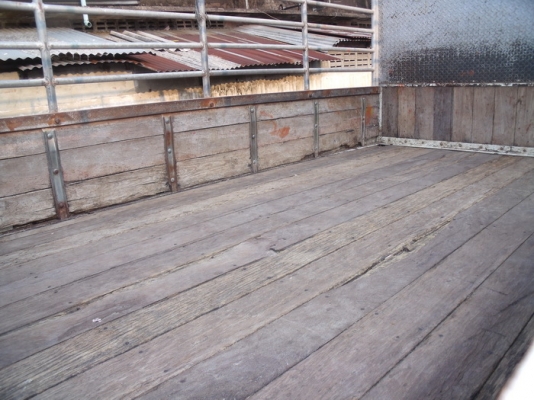 ขาย Isuzu NKR 4ล้อยาง6เส้น (6ล้อไม่ติดเวลา) 4WD ปี2000.