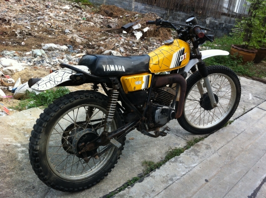 ขายเหมาๆ yamaha dt100 2คัน มีเบียน นนทบุรี ขายเหมาๆ yamaha dt100 2คัน มีเบียน นนทบุรี