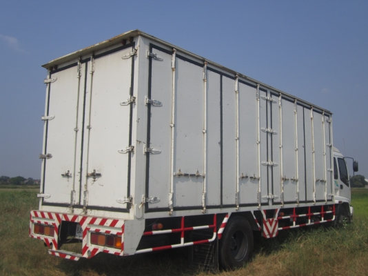 -ISUZU-เดทก้าP2รถห้าง-ตู้10บานมีเสากลาง-สภาพสวยมากๆเดิมๆ1350000