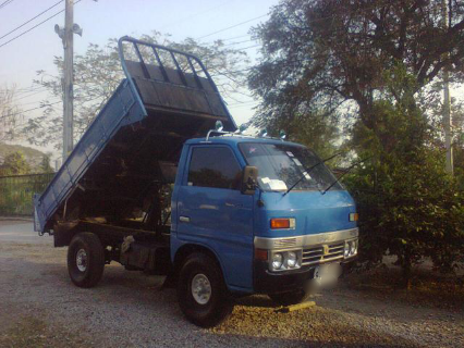 ขายรถบรรทุกดั๊มพ์ ISUZU 4 ล้อ เครื่อง 85 แรง เกียร์สั้น ดั๊มพ์ดิน 3 เมตร ทะเบียนพร้อม