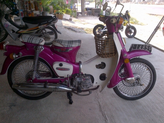 ขาย!!!!! ซีเครื่องดรีม รถเครื่องแน่นๆ พร้อมใช้ ทะเบียน+เอกสารโอน 088-2197709