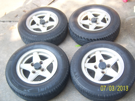 แม็ก 13 พร้อมยางสวยๆ