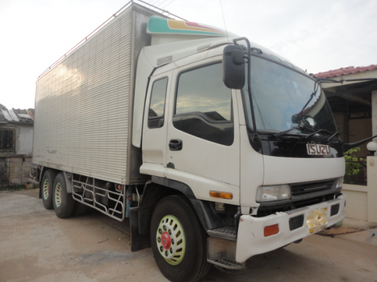 10 ล้อห้องเย็น ISUZU ROOKY FVZ12MY เครื่อง175 แรง พร้อมใช้