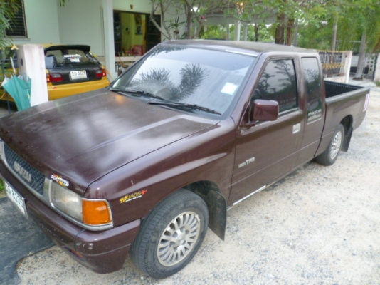 ขายอีซูซุแค๊ป ราคา 155000 บาท  โทร 081 3298448