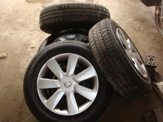 กะทะ14 4รู100ใส่รถได้ทุกรุ่น + ยาง Bridgestone 175/70/14 ปี12