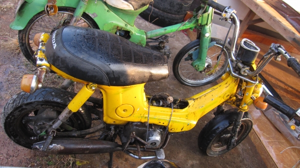 ขายด่วนๆๆครับชี50...มาใหม่2คันคันล่ะ6700บาท...ชาลี1คันราคา8500บาทขายตามสภาพครับเครื่องไม่ติดเล่มไม่มีครับช้าอดหมดก่อนนะครับด่วนๆครับของเริ่มหายากแล้วครับสนใจติดต่อ0801696651ราคายังไม่รวมส่งนะครับค่าส่ง1000บาทส่งทั่วไทยครับ