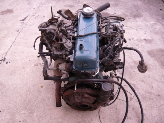 ขายเครื่องยนต์เบนซินนิสสัน A14 3950 บาท