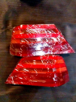 ไฟเบนซ์ เอสคลาสตัวแรก คู่ล่ะ 2000