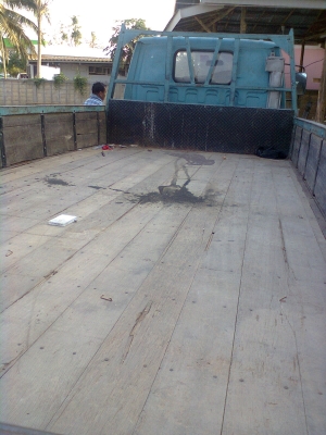 ขายรถบรรทุก6ล้อ ISUZU NKR คันเกียรยาวรถสภาพติดเดิมไม่่เคยทำสีคัซซีสวย