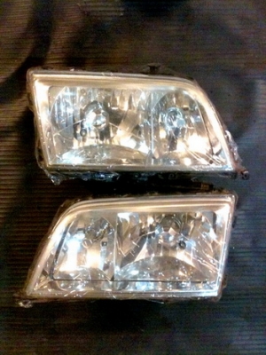 ไฟหน้าเบนซ์ เพชร ซี คลาส ข้างล่ะ 1250x2=2500