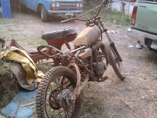 ขาย ยามาฮ่า ดีที 125 โมโน ตามสภาพราคาถูกครับ