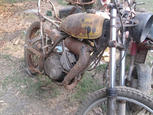 ขาย ยามาฮ่า ดีที 125 โมโน ตามสภาพราคาถูกครับ