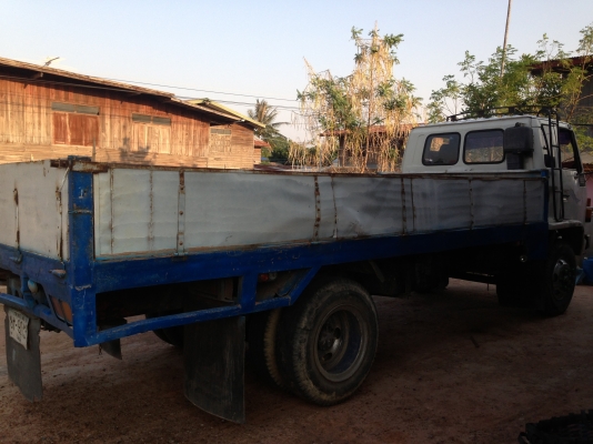 ISUZU ROCKY FTR 165 HP 6BD1 กระบะเหล็กยาว 5.50 เมตรพื้นเหล็กสภาพดีไม่มีผุ ช่วงล่างคัชซีใหญ่สวยมากไม่มีบวม เครื่องแห้งแรงดีไม่มีเยิ้ม หัวเก๋งบางเดิมๆไม่มีผุภายในสวยครบ พวงมาลัยเพาเวอร์ ยางสวยเหมือนใหม่ 9.00 ขอบ 20 พร้อมบรรทุกพร้อมใช้งาน เอกสารทะเบียนภาษีเต ISUZU ROCKY FTR 165 HP 6BD1 กระบะเหล็กยาว 5.50 เมตรพื้นเหล็กสภาพดีไม่มีผุ ช่วงล่างคัชซีใหญ่สวยมากไม่มีบวม เครื่องแห้งแรงดีไม่มีเยิ้ม หัวเก๋งบางเดิมๆไม่มีผุภายในสวยครบ พวงมาลัยเพาเวอร์ ยางสวยเหมือนใหม่ 9.00 ขอบ 20 พร้อมบรรทุกพร้อมใช้งาน เอกสารทะเบียนภาษีเต