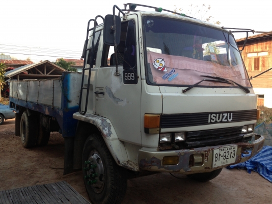 ISUZU ROCKY FTR 165 HP 6BD1 กระบะเหล็กยาว 5.50 เมตรพื้นเหล็กสภาพดีไม่มีผุ ช่วงล่างคัชซีใหญ่สวยมากไม่มีบวม เครื่องแห้งแรงดีไม่มีเยิ้ม หัวเก๋งบางเดิมๆไม่มีผุภายในสวยครบ พวงมาลัยเพาเวอร์ ยางสวยเหมือนใหม่ 9.00 ขอบ 20 พร้อมบรรทุกพร้อมใช้งาน เอกสารทะเบียนภาษีเต ISUZU ROCKY FTR 165 HP 6BD1 กระบะเหล็กยาว 5.50 เมตรพื้นเหล็กสภาพดีไม่มีผุ ช่วงล่างคัชซีใหญ่สวยมากไม่มีบวม เครื่องแห้งแรงดีไม่มีเยิ้ม หัวเก๋งบางเดิมๆไม่มีผุภายในสวยครบ พวงมาลัยเพาเวอร์ ยางสวยเหมือนใหม่ 9.00 ขอบ 20 พร้อมบรรทุกพร้อมใช้งาน เอกสารทะเบียนภาษีเต