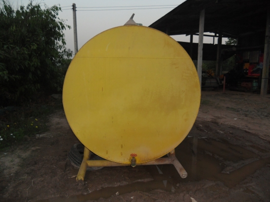 ถังน้ำมันขนาด 10,000  ลิตรราคา 39,000  บาท