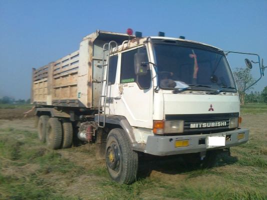 MITSUBISHI FN527M-TF 220 แรงม้า 2 เพลา ดัมพ์