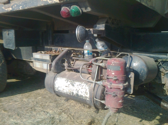 MITSUBISHI FN527M-TF 220 แรงม้า 2 เพลา ดัมพ์