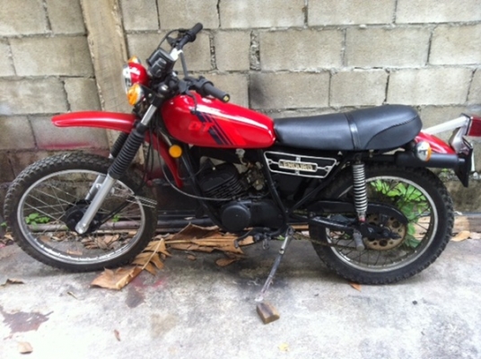 ขาย yamaha dt100 สีแดง ทะเบียนเล่มเขียว พร้อมชุดโอน ขาย yamaha dt100 สีแดง ทะเบียนเล่มเขียว พร้อมชุดโอน