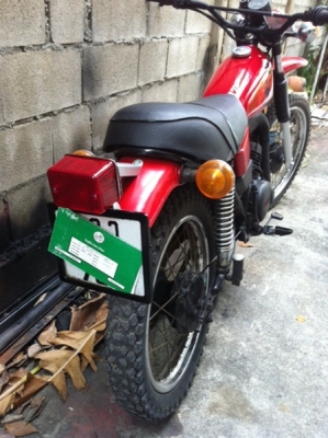 ขาย yamaha dt100 สีแดง ทะเบียนเล่มเขียว พร้อมชุดโอน ขาย yamaha dt100 สีแดง ทะเบียนเล่มเขียว พร้อมชุดโอน