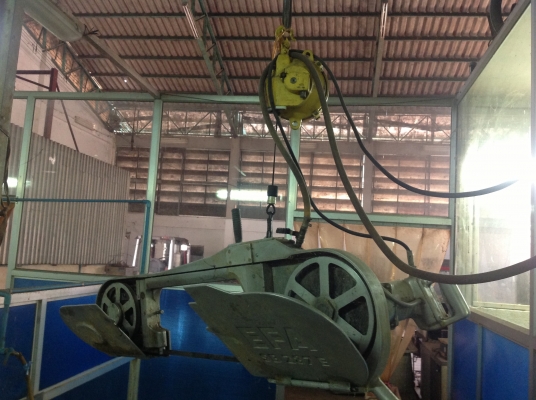 เลื่อยผ่าซีกหมูวัวควายจากเยอรมัน