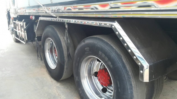 ขายด่วน344ปี56 FM1A Hi-Speedรถสวยเดิมวิ่งน้อย ดั้มพืชไร่ ลูก3เพลายกล้อได้ ขายด่วน344ปี56 FM1A Hi-Speedรถสวยเดิมวิ่งน้อย ดั้มพืชไร่ ลูก3เพลายกล้อได้