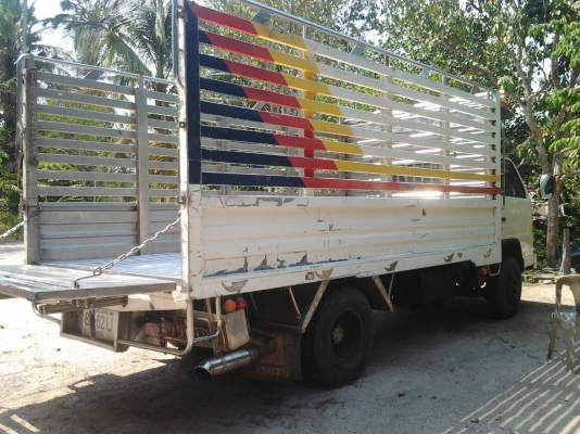 ขายรถบรรทุก 6 ล้อรั้วกระบะแสตนเลส ISUZU 135 แรงม้า ราคา 350000