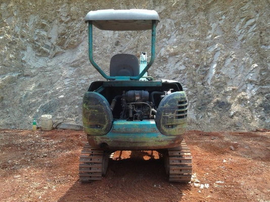 ขายรถแบคโฮ KOMATSU PC27R-8 เอกสารอินวอย ราคา 330000